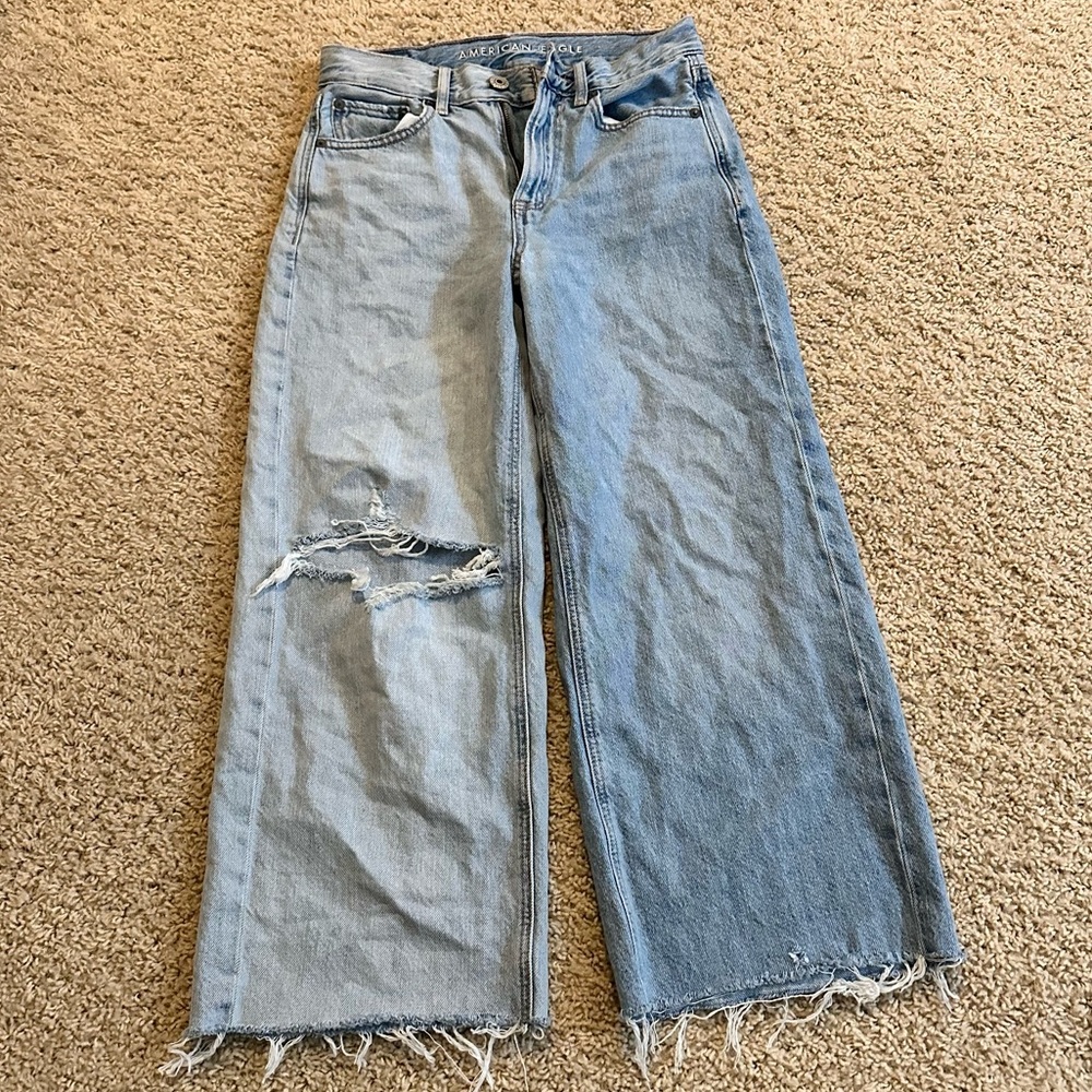 American Eagle baggy straight legged jeans, size 2 short